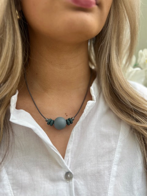 Venus Short Necklace - Dark Grey