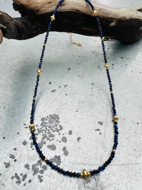 Cannes Necklace - Sodalite & Gold Bead