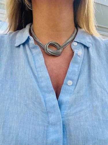 Helayna Short Necklace - Silver & Grey