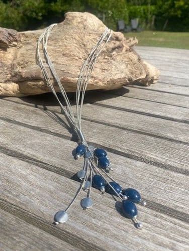 Rios Necklace - Silver Wire & Navy Bead