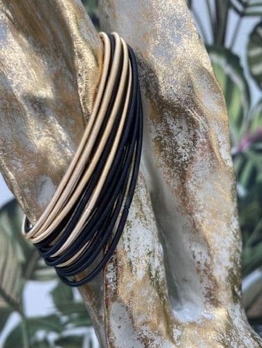 Slinky Bracelet - Black & Gold