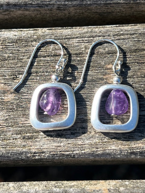 Elements Earrings - silver with amethyst