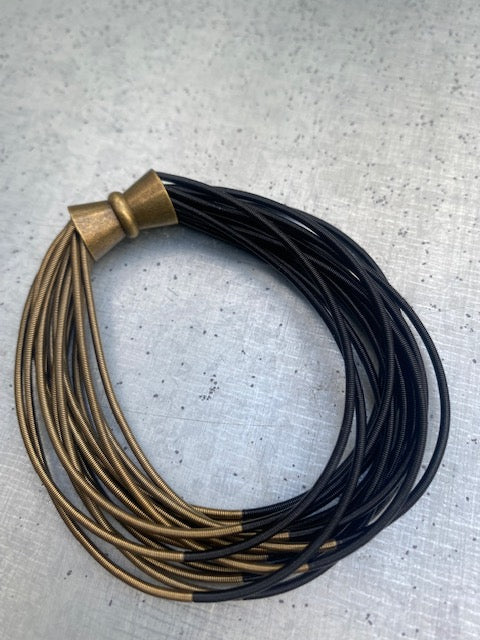 Jocelyn Bracelet - Gold & Black