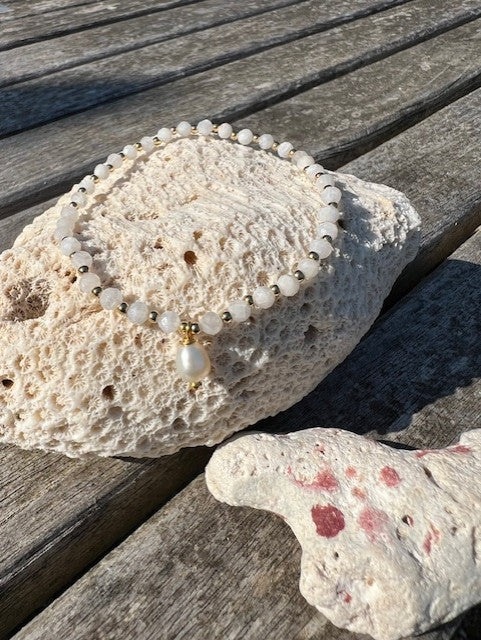 Montpellier Bracelet - White Jade & Pearl