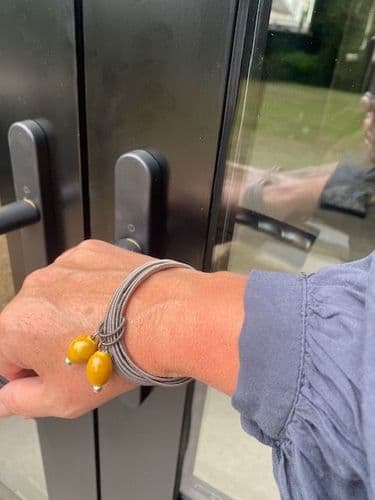 Rios Bracelet - Hematite Wire & Ochre Bead